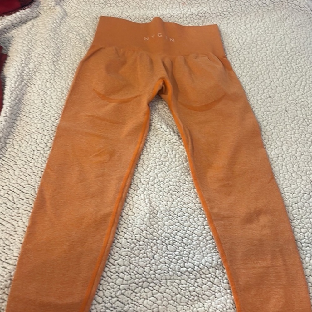 NVGTN Leggings